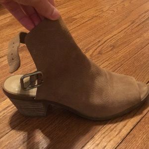 Lucky Brand heels